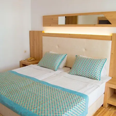 Готель Mirabell