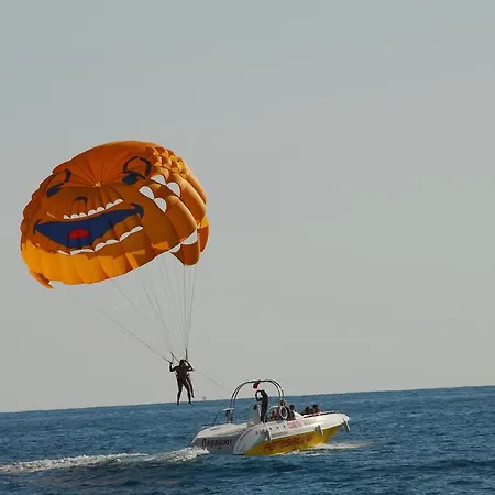 מלון Mirabell 4*